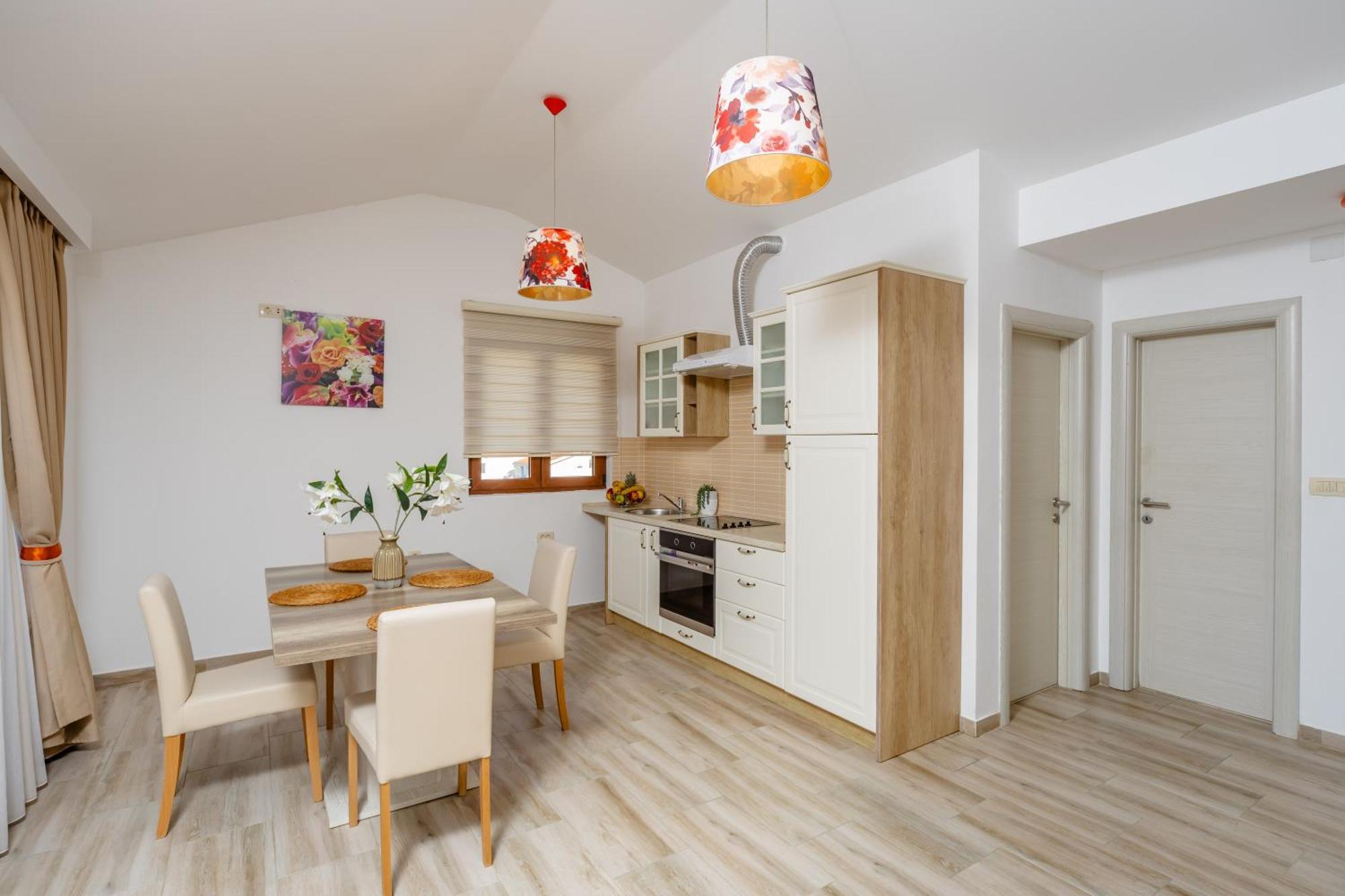 בודווה Arvala Apartments חדר תמונה