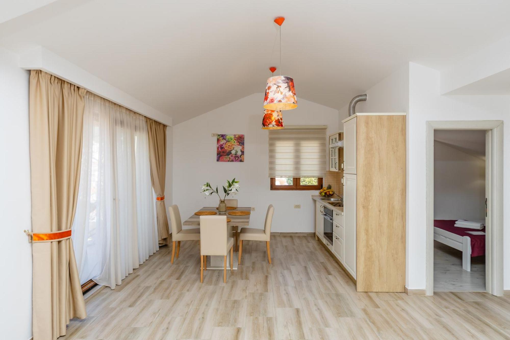 בודווה Arvala Apartments חדר תמונה