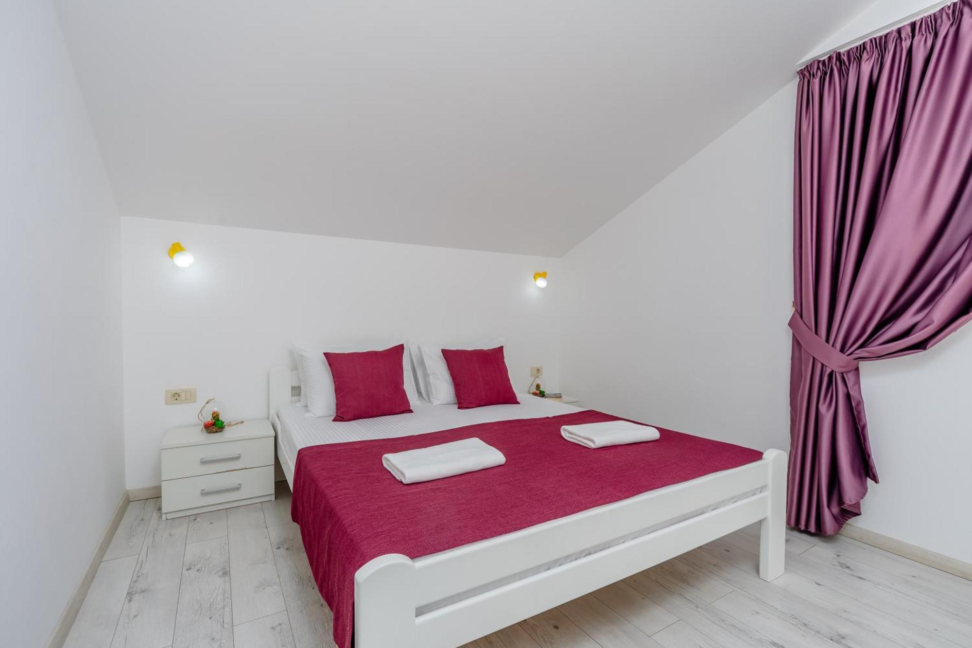 בודווה Arvala Apartments מראה חיצוני תמונה