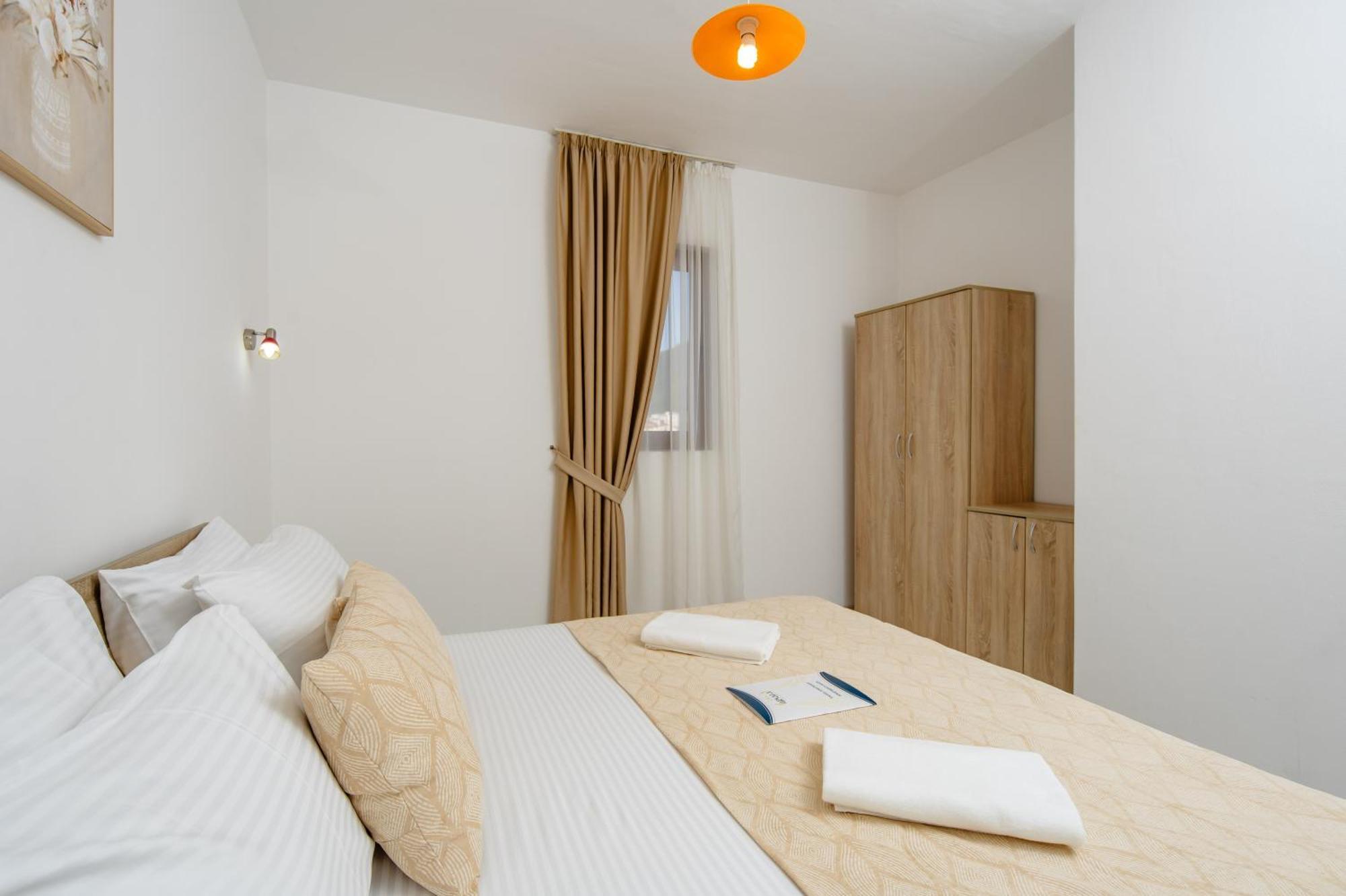 בודווה Arvala Apartments מראה חיצוני תמונה