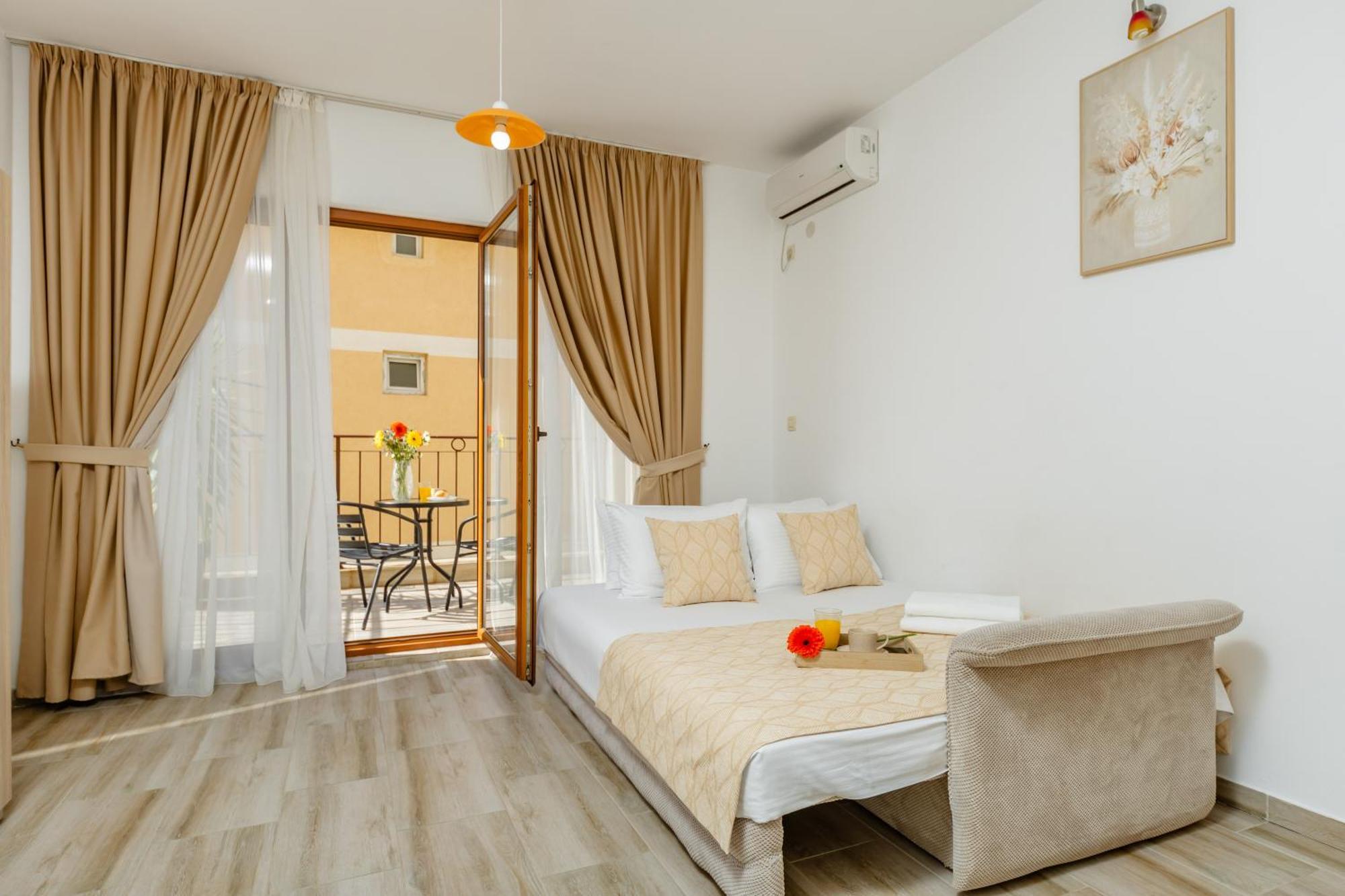 בודווה Arvala Apartments חדר תמונה